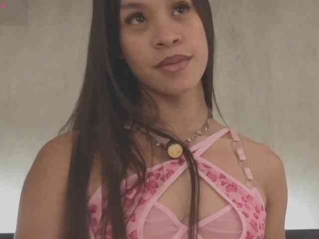 kimhilton- webcam