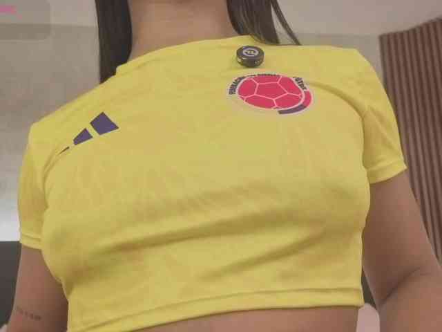 kimhilton- webcam