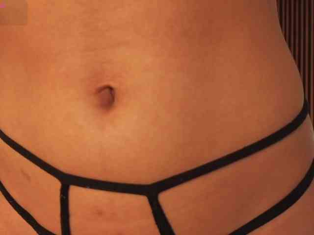 kimhilton-