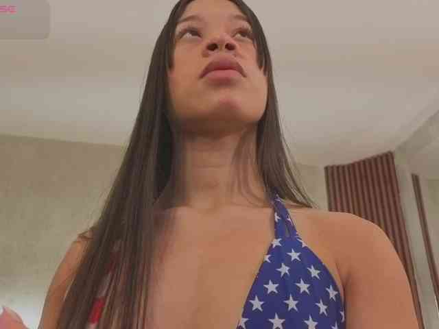 kimhilton- webcam