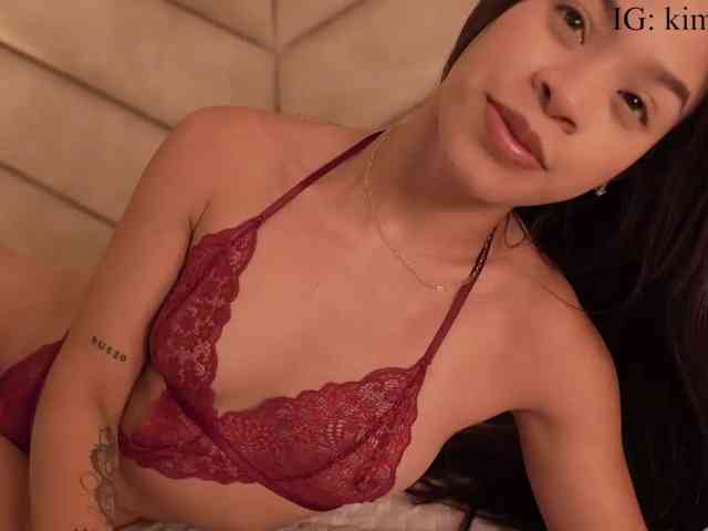 kimhilton-