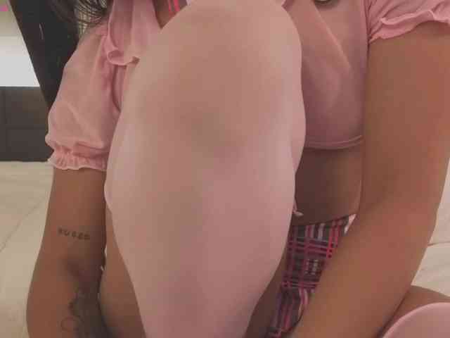 kimhilton- kimhilton-
