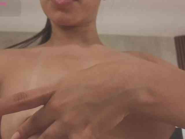 kimhilton-