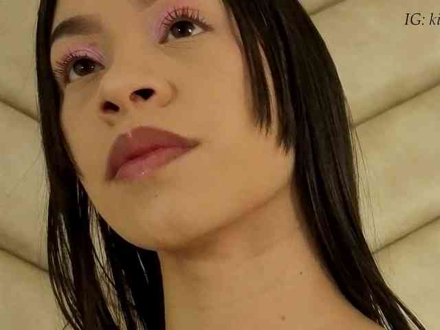kimhilton- webcam