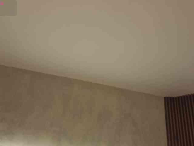 kimhilton-