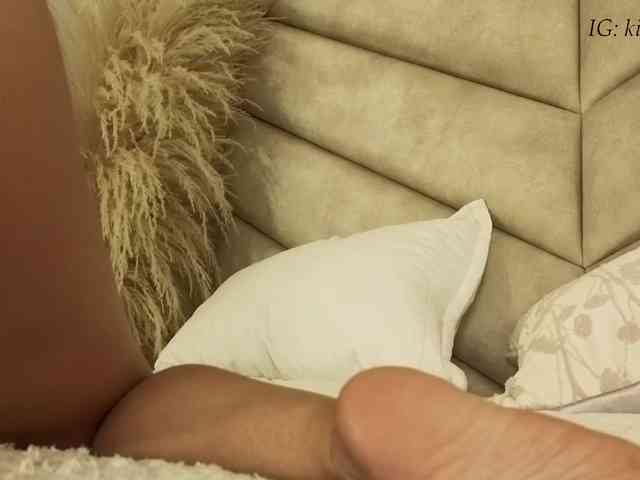 kimhilton- webcam