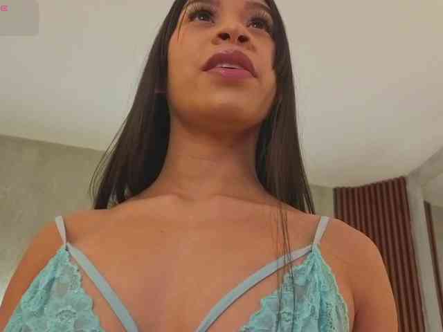 kimhilton-