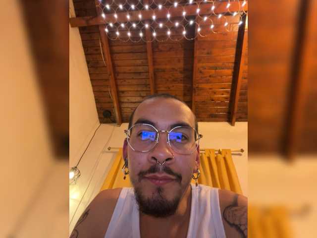 eroticcman live cam