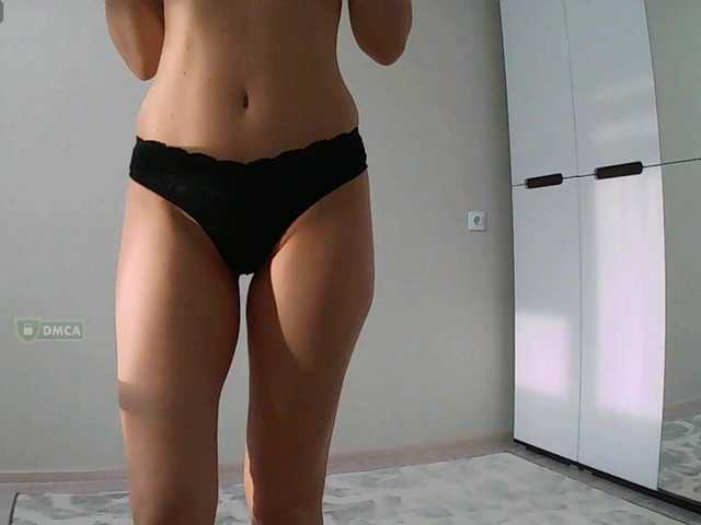 Mari27121's BongaCams show and profile