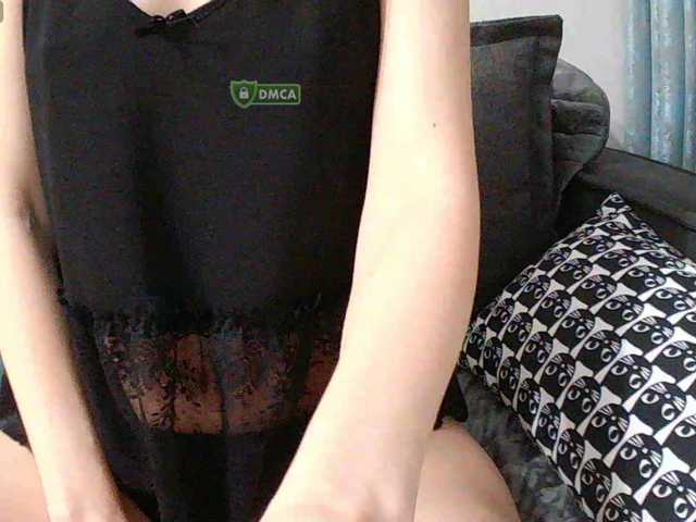 Mari27121's BongaCams show and profile