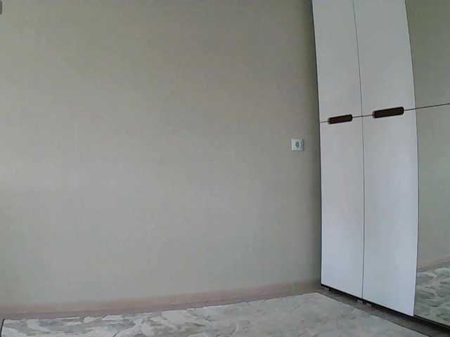 Mari27121's BongaCams show and profile