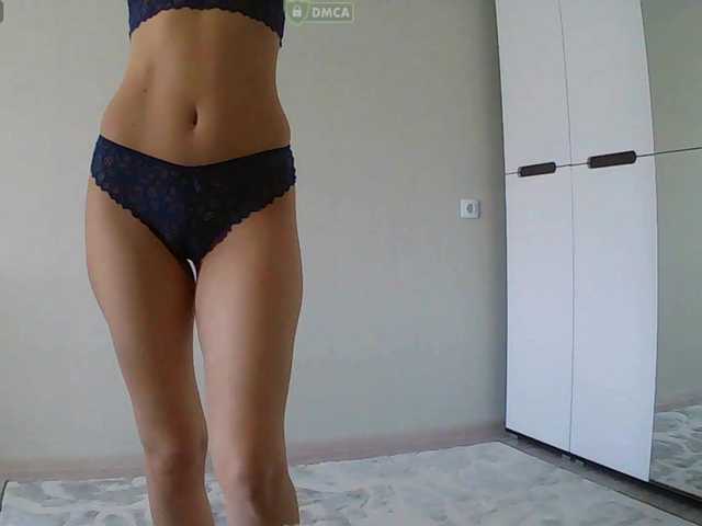 Mari27121's BongaCams show and profile