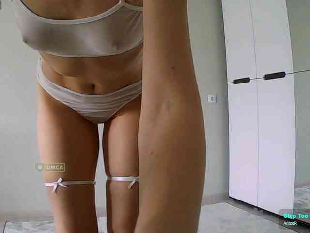 Y-A-N-A webcam