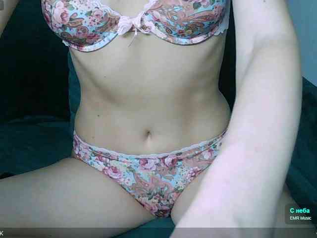 Y-A-N-A webcam