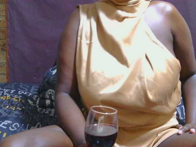 AngelBlackChoco live cam on BongaCams