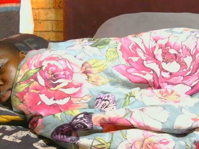 AngelBlackChoco live cam on BongaCams