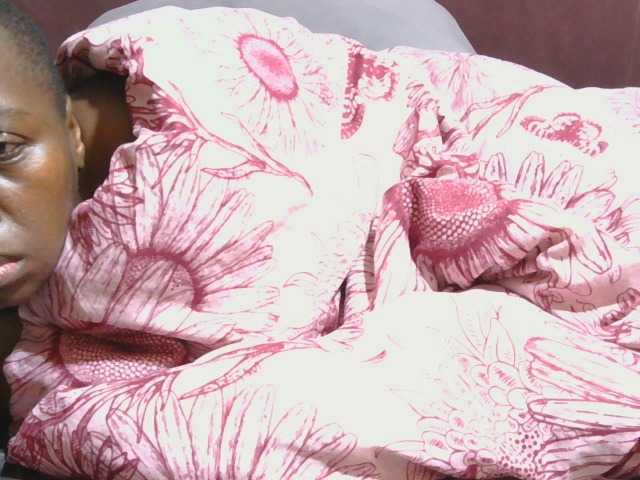 AngelBlackChoco live cam on BongaCams