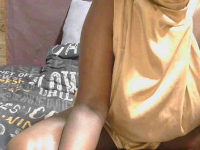 AngelBlackChoco webcam
