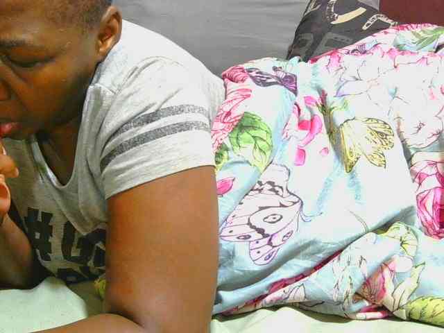 AngelBlackChoco webcam