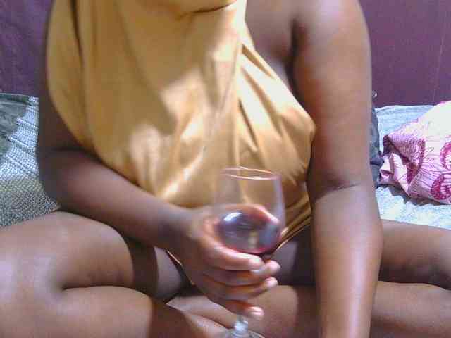 AngelBlackChoco webcam