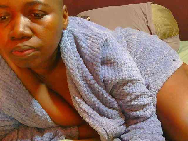 AngelBlackChoco webcam