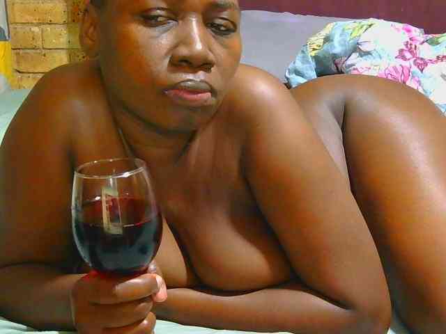 AngelBlackChoco webcam