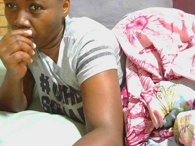 AngelBlackChoco webcam