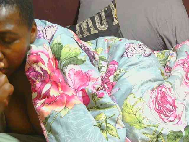 AngelBlackChoco webcam