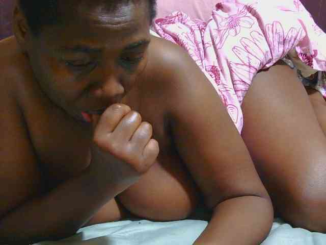 AngelBlackChoco webcam