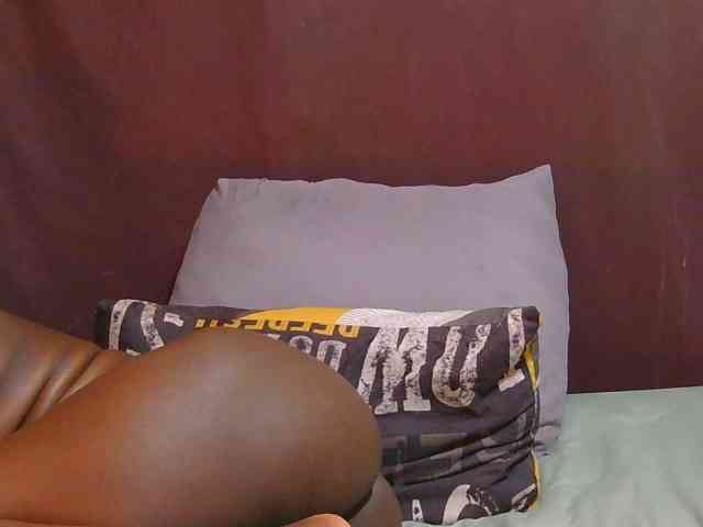 AngelBlackChoco webcam