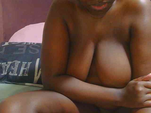 AngelBlackChoco webcam