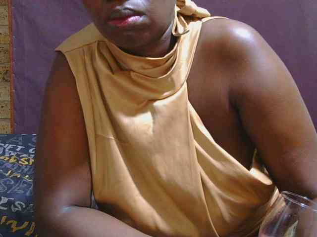 AngelBlackChoco webcam