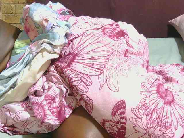 AngelBlackChoco webcam