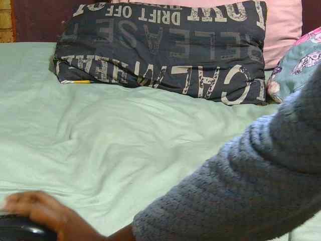 AngelBlackChoco webcam