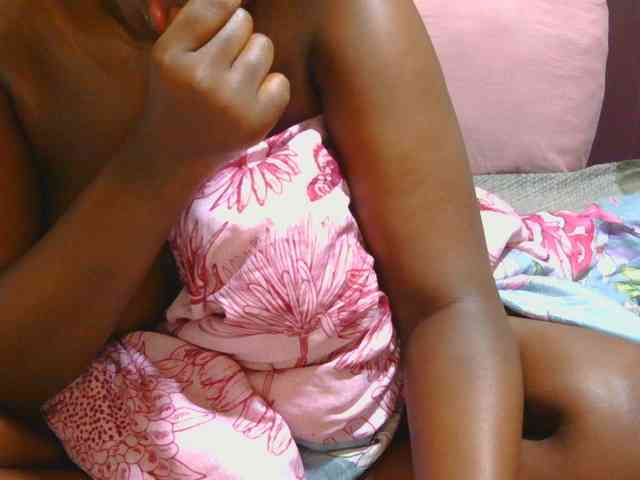 AngelBlackChoco webcam