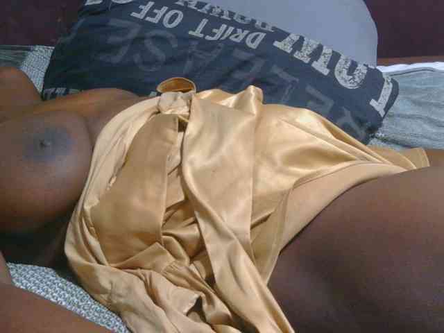 AngelBlackChoco webcam