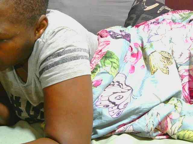 AngelBlackChoco webcam