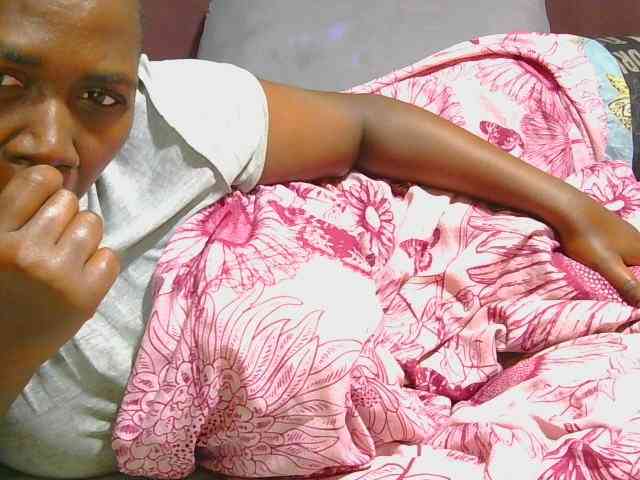 AngelBlackChoco webcam