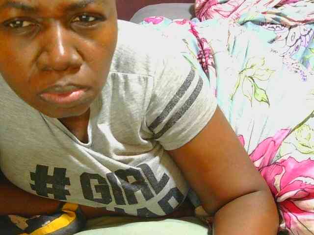 AngelBlackChoco webcam