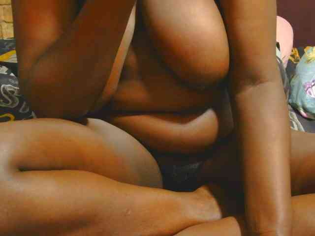 AngelBlackChoco webcam
