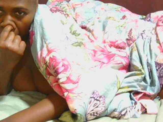 AngelBlackChoco webcam