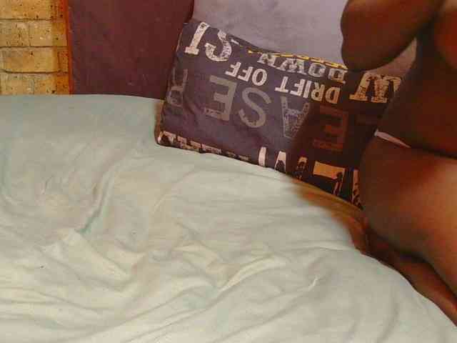 AngelBlackChoco webcam