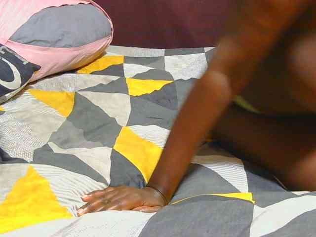 AngelBlackChoco webcam
