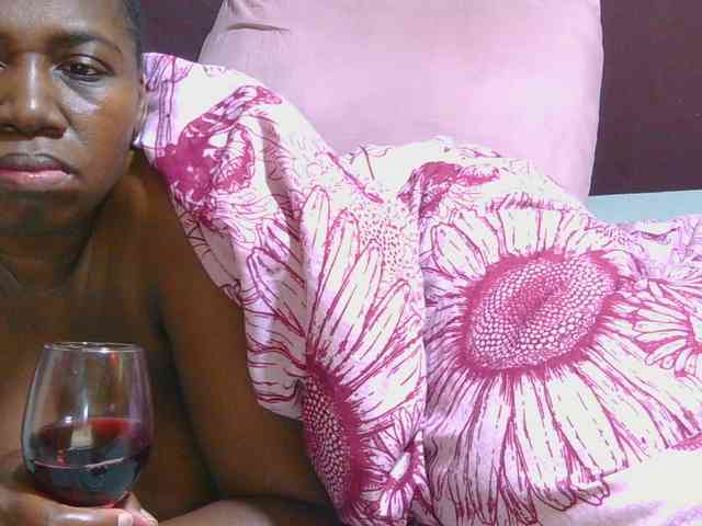 AngelBlackChoco webcam