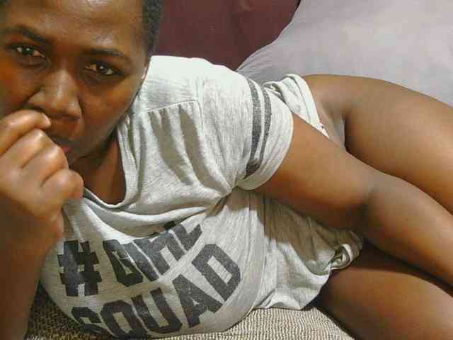AngelBlackChoco webcam
