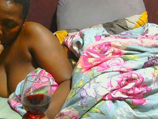 AngelBlackChoco webcam
