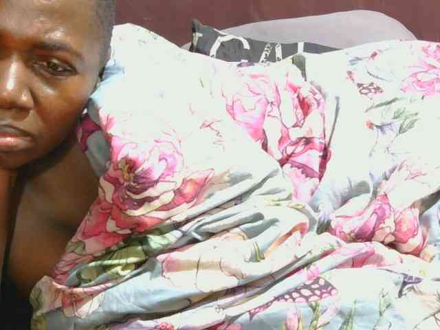 AngelBlackChoco webcam