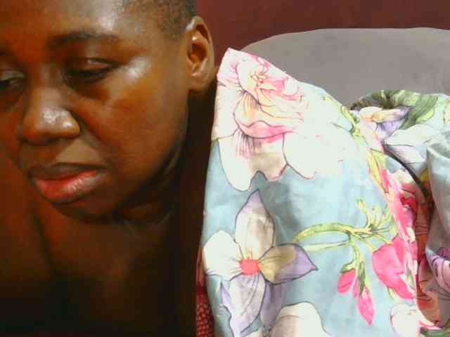 AngelBlackChoco webcam