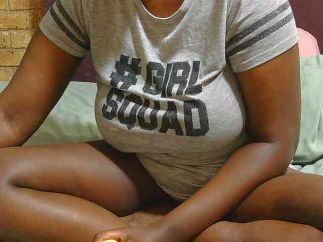 AngelBlackChoco webcam