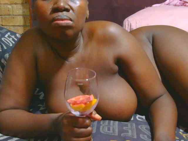 AngelBlackChoco webcam